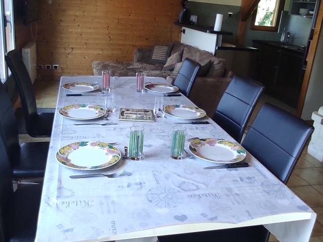 Chalet 4 pièces 10 personnes avec balcon - Super-Besse