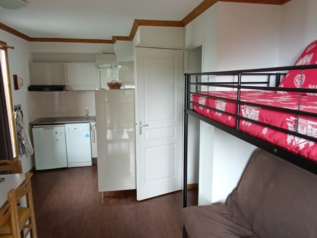 Appartement 2 pièces 4 personnes avec balcon - Super-Besse