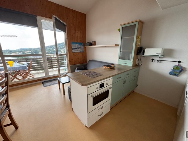 Appartement 2 pièces 8 personnes avec balcon - Super-Besse