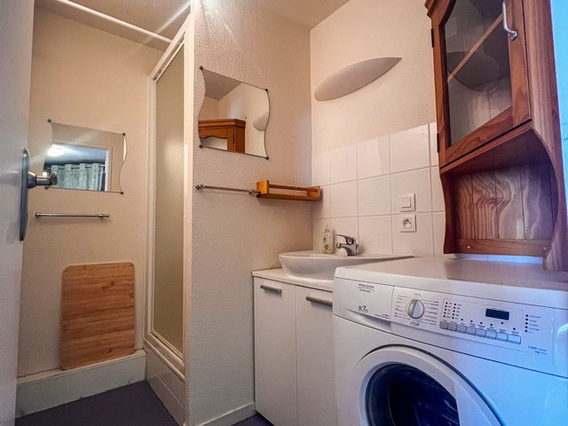 Appartement 2 pièces 8 personnes avec balcon - Super-Besse