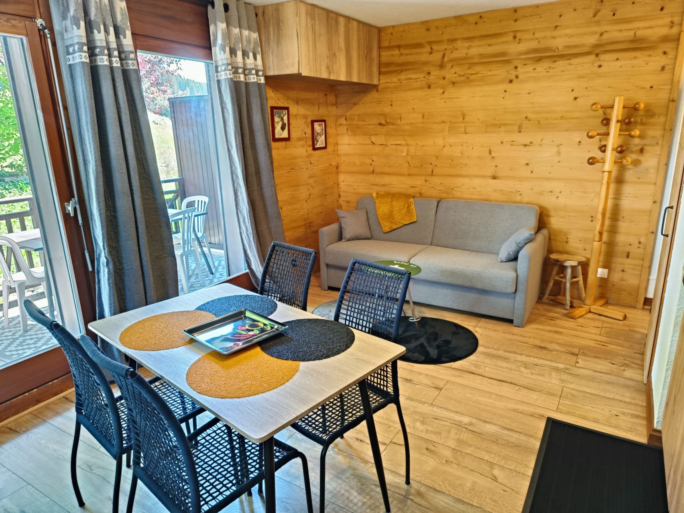 Appartement 2 pièces 4 personnes avec balcon - Appartement 2 pièces 4 personnes avec balcon - Les Carroz d'Araches