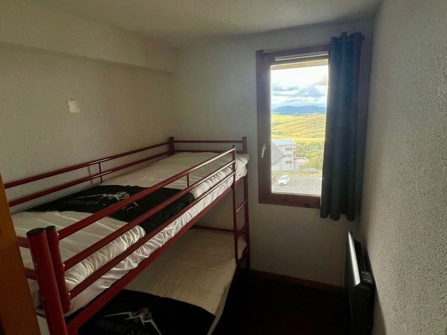 Appartement 3 pièces 6 personnes avec balcon - Super-Besse