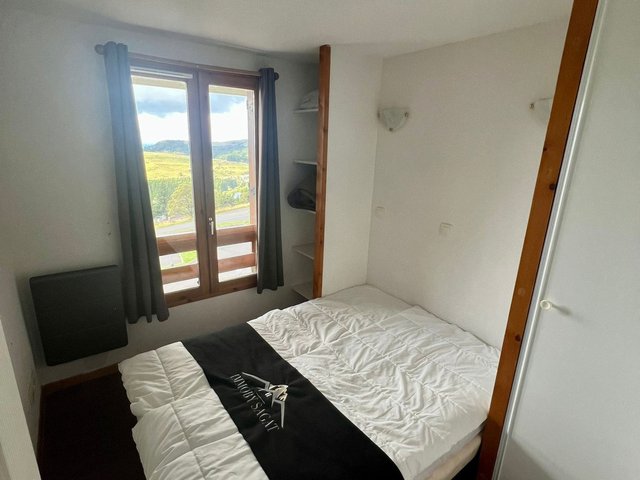 Appartement 3 pièces 6 personnes avec balcon - Super-Besse