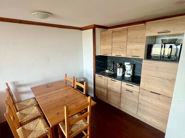 Appartement 3 pièces 6 personnes avec balcon - Super-Besse
