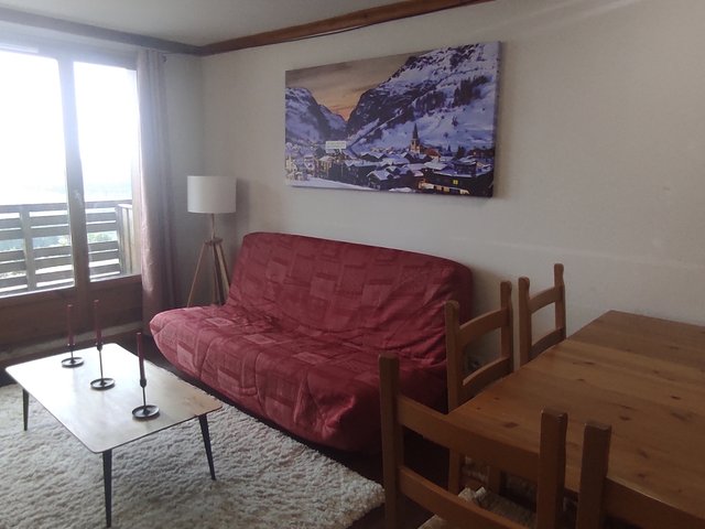 Appartement 3 pièces 6 personnes avec balcon - Super-Besse