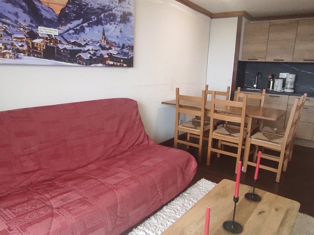 Appartement 3 pièces 6 personnes avec balcon - Super-Besse