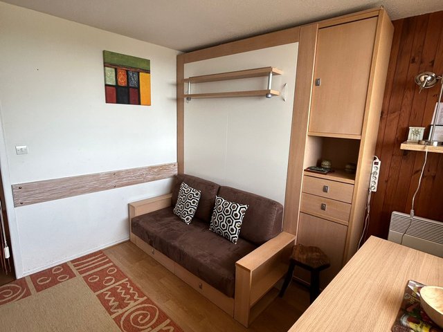 Studio 4 personnes avec balcon - Super-Besse