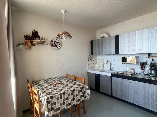 Appartement 2 pièces 6 personnes avec balcon - Super-Besse