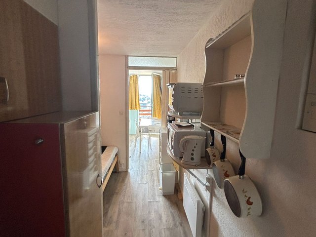 Studio 4 personnes avec balcon - Super-Besse