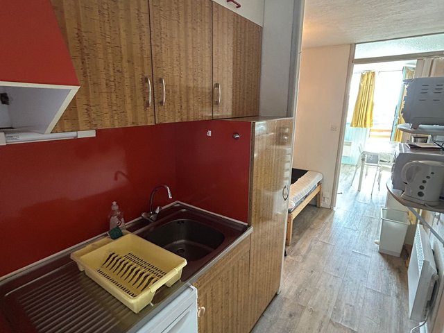 Studio 4 personnes avec balcon - Super-Besse