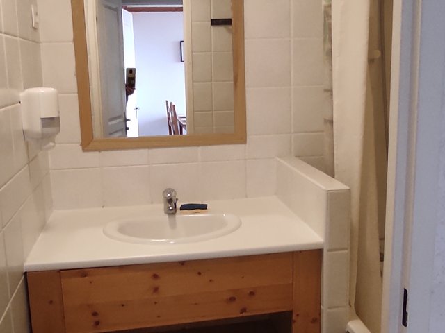 Appartement 2 pièces 4 personnes avec balcon - Super-Besse