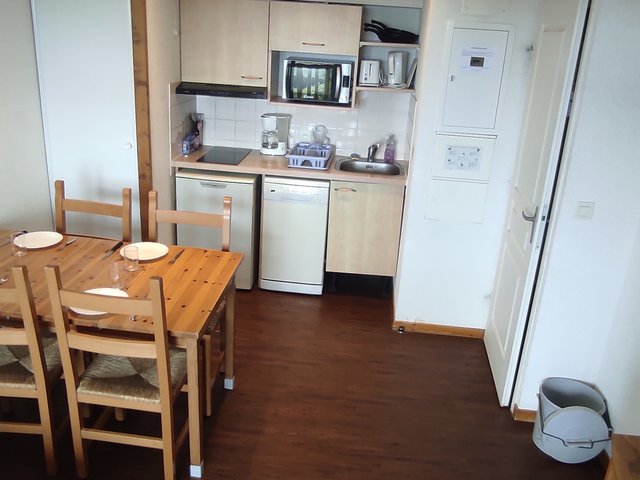 Appartement 2 pièces 4 personnes avec balcon - Super-Besse
