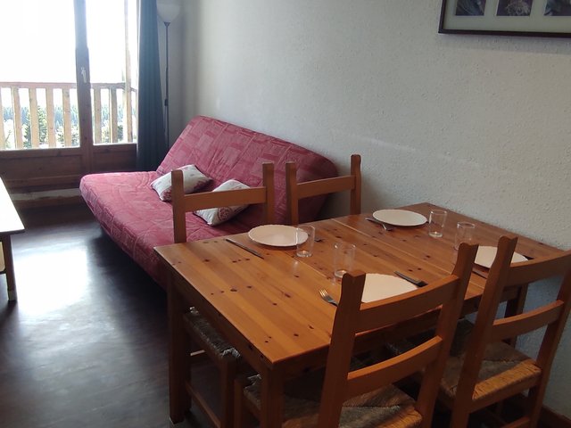 Appartement 2 pièces 4 personnes avec balcon - Super-Besse