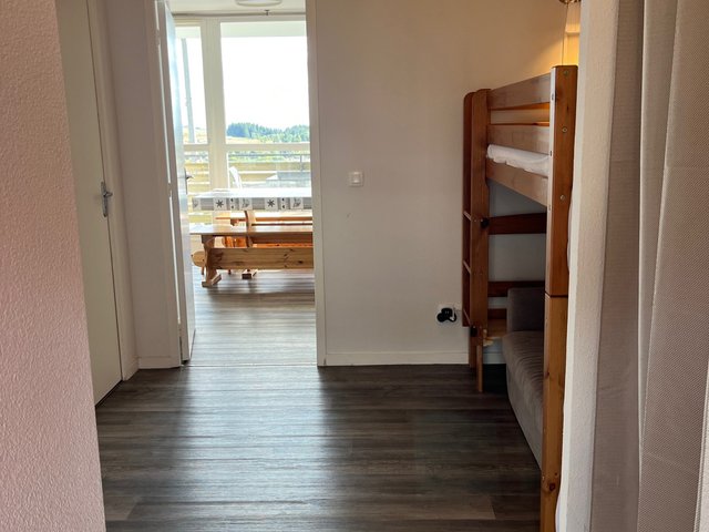 Appartement 2 pièces 6 personnes avec balcon - Super-Besse