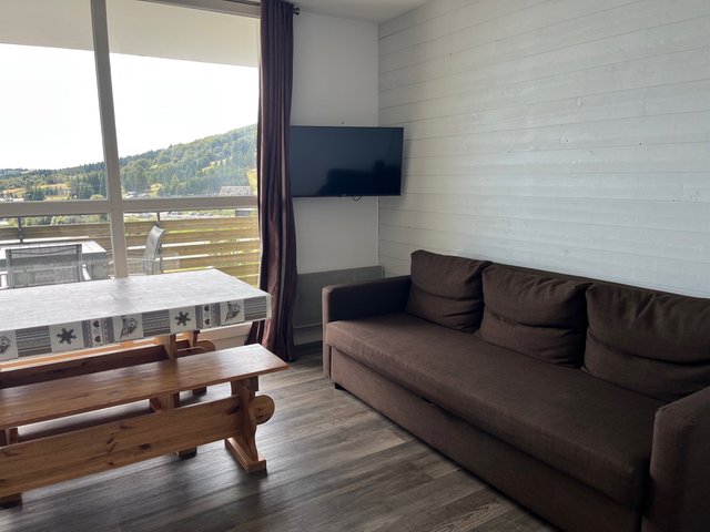 Appartement 2 pièces 6 personnes avec balcon - Super-Besse