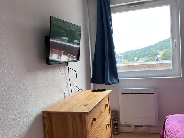 Appartement 3 pièces 6 personnes avec balcon - Super-Besse