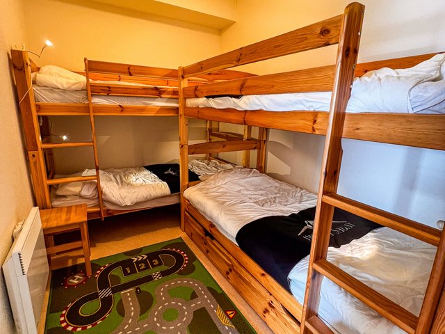Appartement 2 pièces 6 personnes avec balcon - Super-Besse