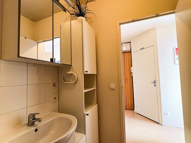 Appartement 2 pièces 6 personnes avec balcon - Super-Besse