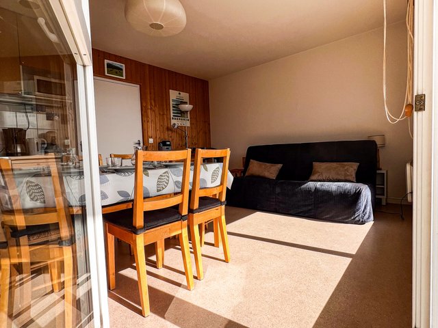 Appartement 2 pièces 6 personnes avec balcon - Super-Besse