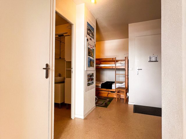 Appartement 2 pièces 6 personnes avec balcon - Super-Besse