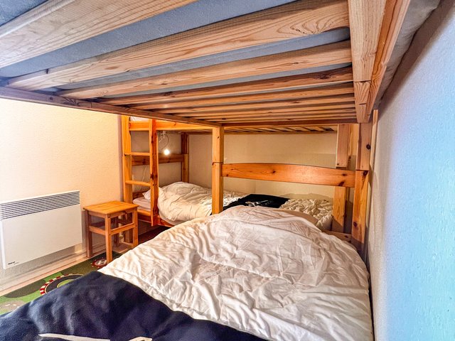 Appartement 2 pièces 6 personnes avec balcon - Super-Besse