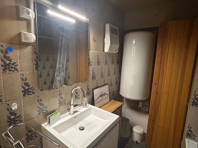 Appartement 2 pièces 4 personnes avec balcon - Super-Besse