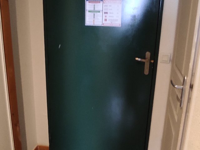 Appartement 3 pièces 6 personnes avec balcon - Super-Besse