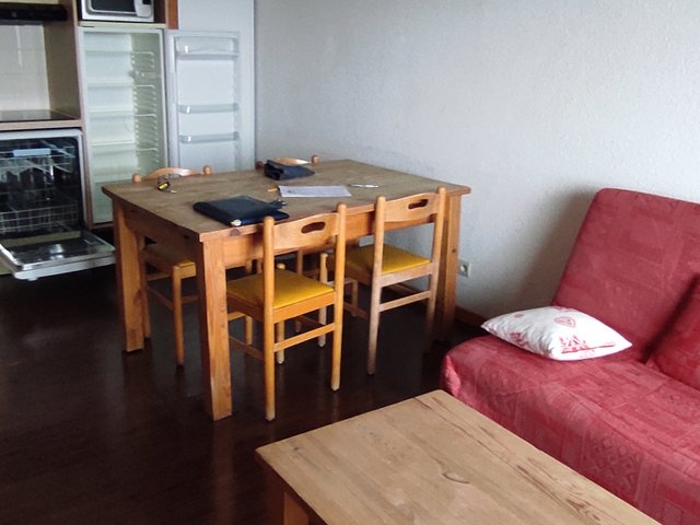 Appartement 3 pièces 6 personnes avec balcon - Super-Besse