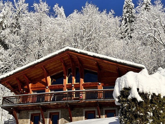 Chalet 6 pièces 8 personnes avec bain à remous - Les Carroz d'Araches