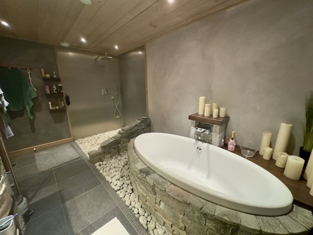 Chalet 6 pièces 8 personnes avec bain à remous - Les Carroz d'Araches