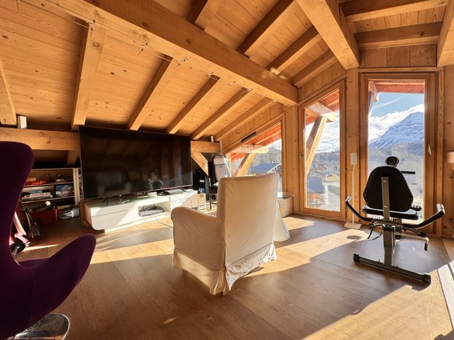 Chalet 6 pièces 8 personnes avec bain à remous - Les Carroz d'Araches