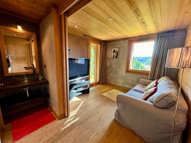 Chalet 6 pièces 8 personnes avec bain à remous - Les Carroz d'Araches