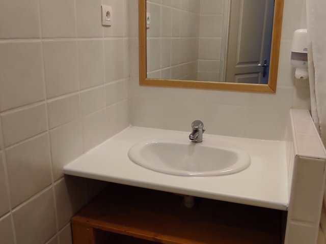 Appartement 2 pièces 5 personnes avec balcon - Super-Besse