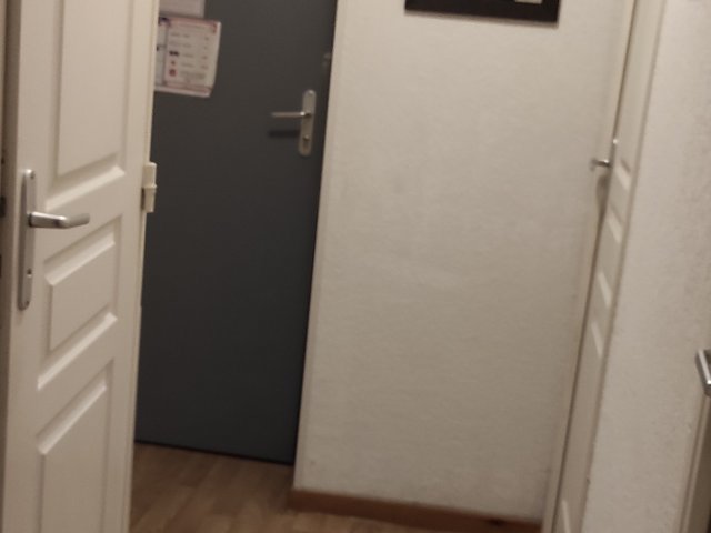 Appartement 3 pièces 6 personnes avec balcon - Super-Besse