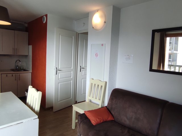 Appartement 3 pièces 6 personnes avec balcon - Super-Besse
