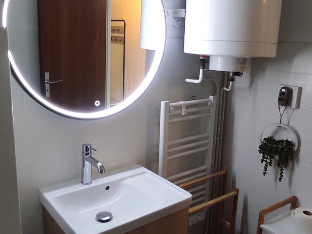 Appartement 2 pièces 5 personnes avec balcon - Super-Besse