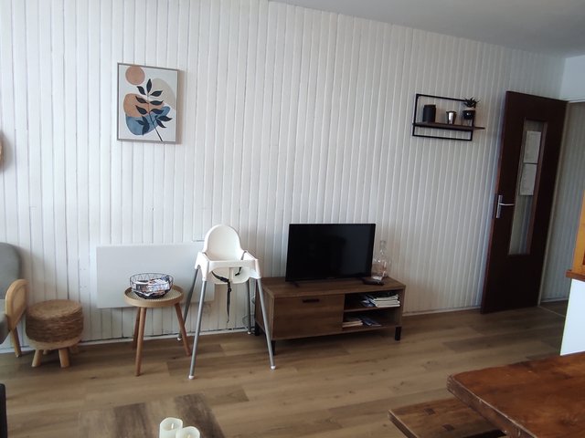 Appartement 2 pièces 5 personnes avec balcon - Super-Besse