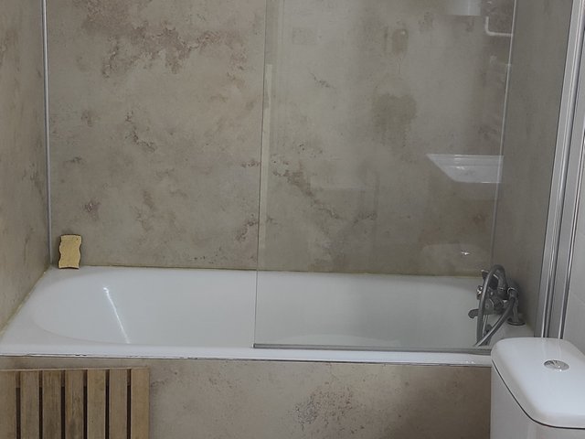 Appartement 2 pièces 5 personnes avec balcon - Super-Besse