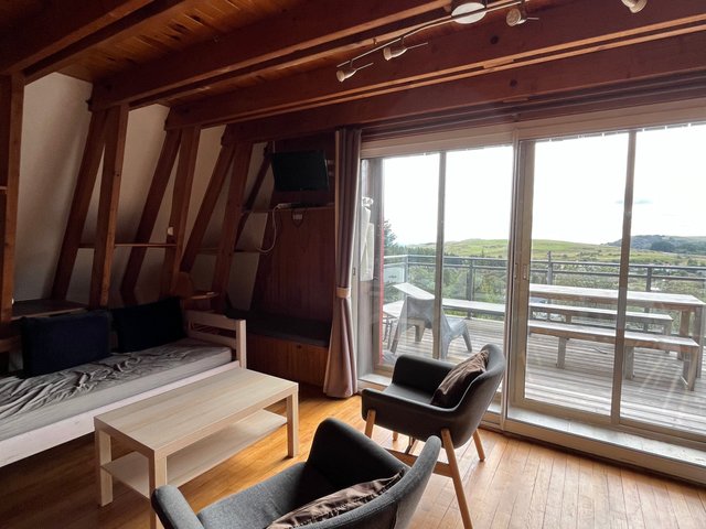 Chalet 4 pièces 8 personnes avec balcon - Super-Besse