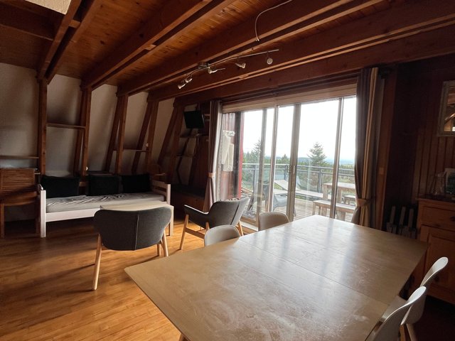 Chalet 4 pièces 8 personnes avec balcon - Super-Besse