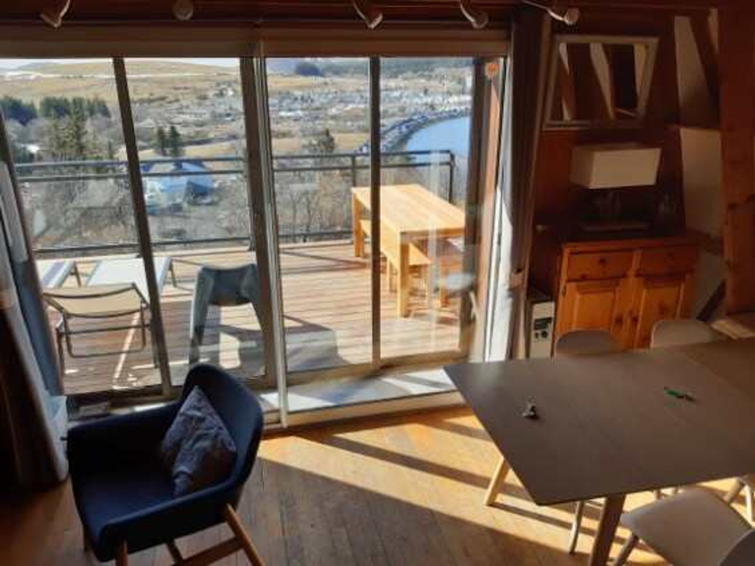 Chalet 4 pièces 8 personnes avec balcon - Chalet 4 pièces 8 personnes avec balcon - Super-Besse