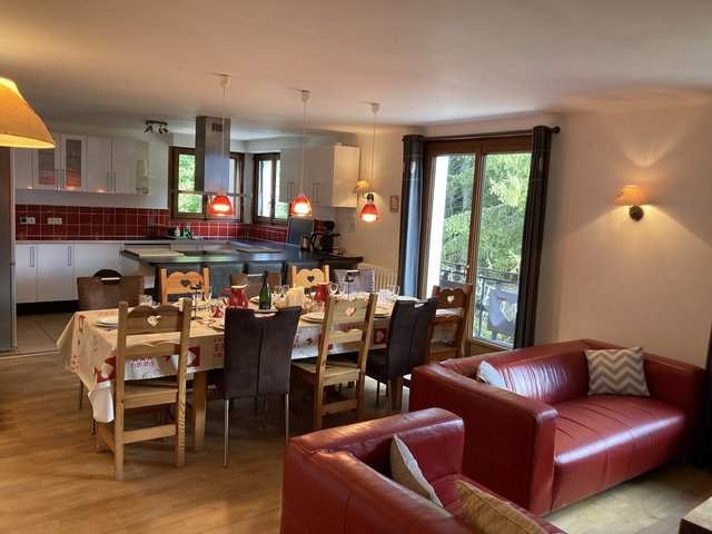 Chalet 6 pièces 10 personnes avec balcon - Les Carroz d'Araches