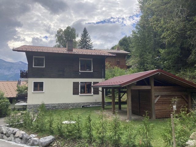 Chalet 6 pièces 10 personnes avec balcon - Les Carroz d'Araches