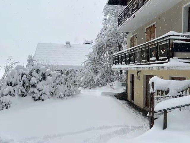 Chalet 6 pièces 10 personnes avec balcon - Les Carroz d'Araches