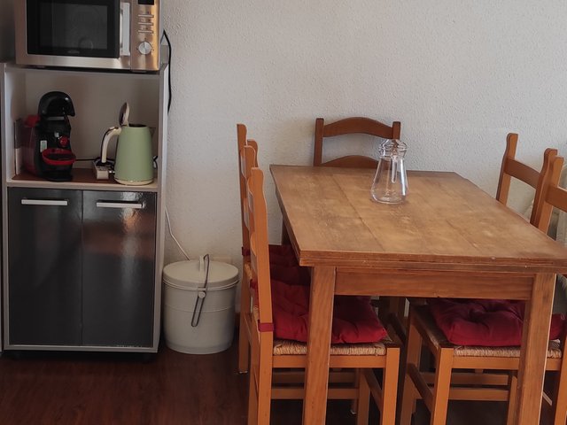 Appartement 3 pièces 6 personnes avec balcon - Super-Besse