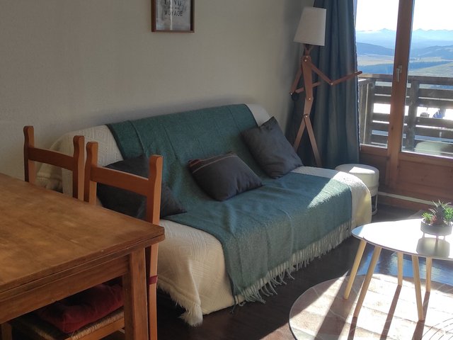 Appartement 3 pièces 6 personnes avec balcon - Super-Besse
