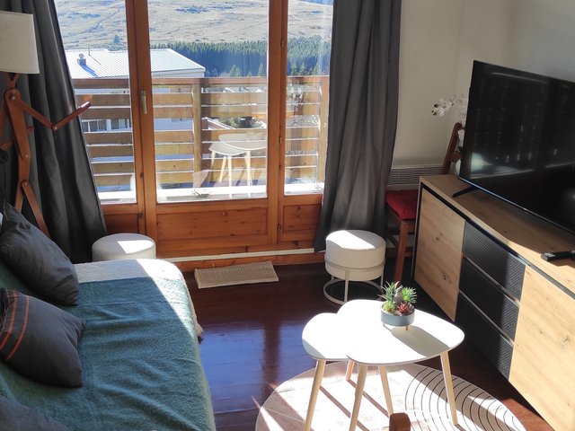 Appartement 3 pièces 6 personnes avec balcon - Super-Besse