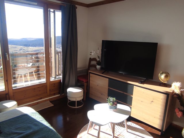 Appartement 3 pièces 6 personnes avec balcon - Super-Besse