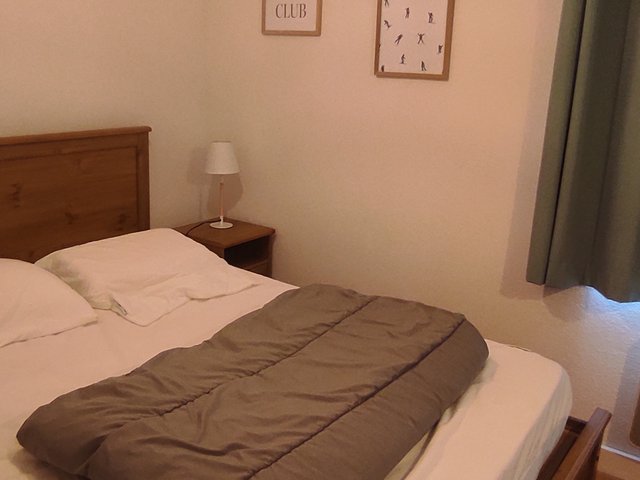 Appartement 4 pièces 6 personnes avec balcon - Super-Besse