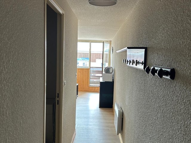 Studio 4 personnes avec balcon - Super-Besse